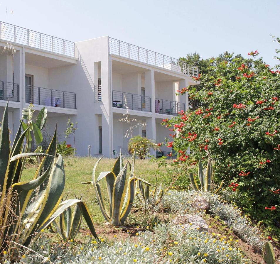 Costa Degli Dei Resort Capo Vaticano Exterior foto